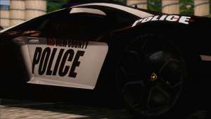 Lamborghini Aventador LP 700-4 Police - 5